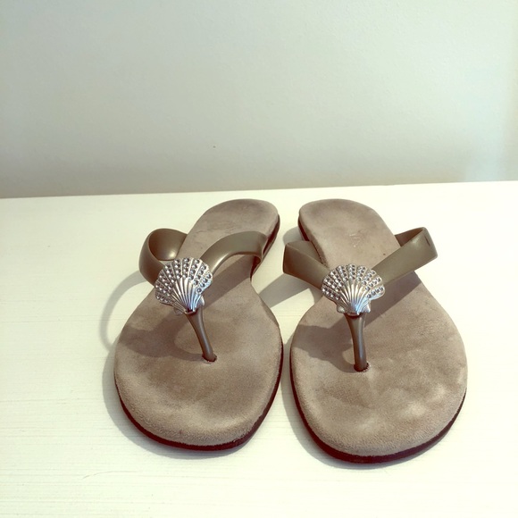 aerosole flip flops